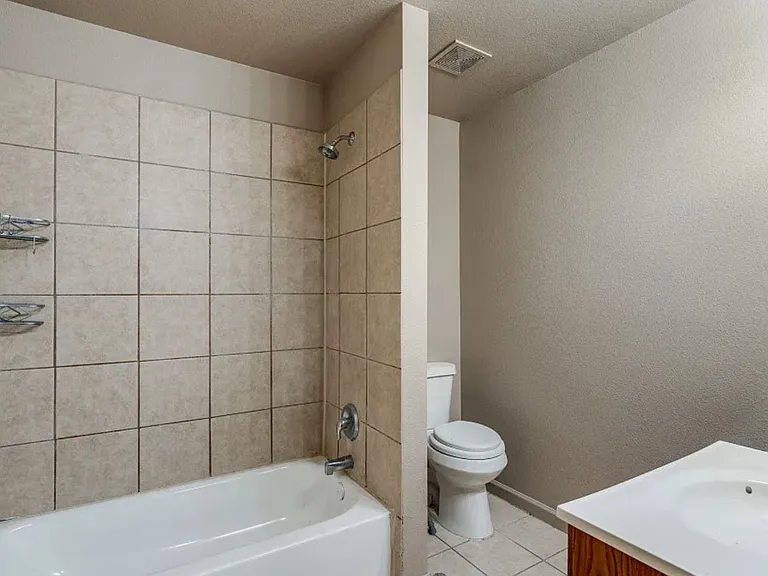 13026 Oconnor Cv #13026 — Photo 6