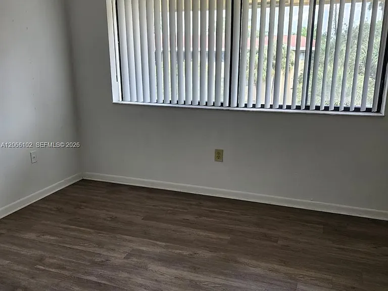 2445 SW 18th Ter #711 — Photo 9