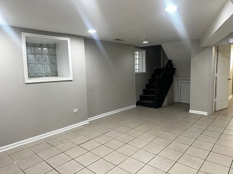 7719 S Essex Ave #B — Photo 5