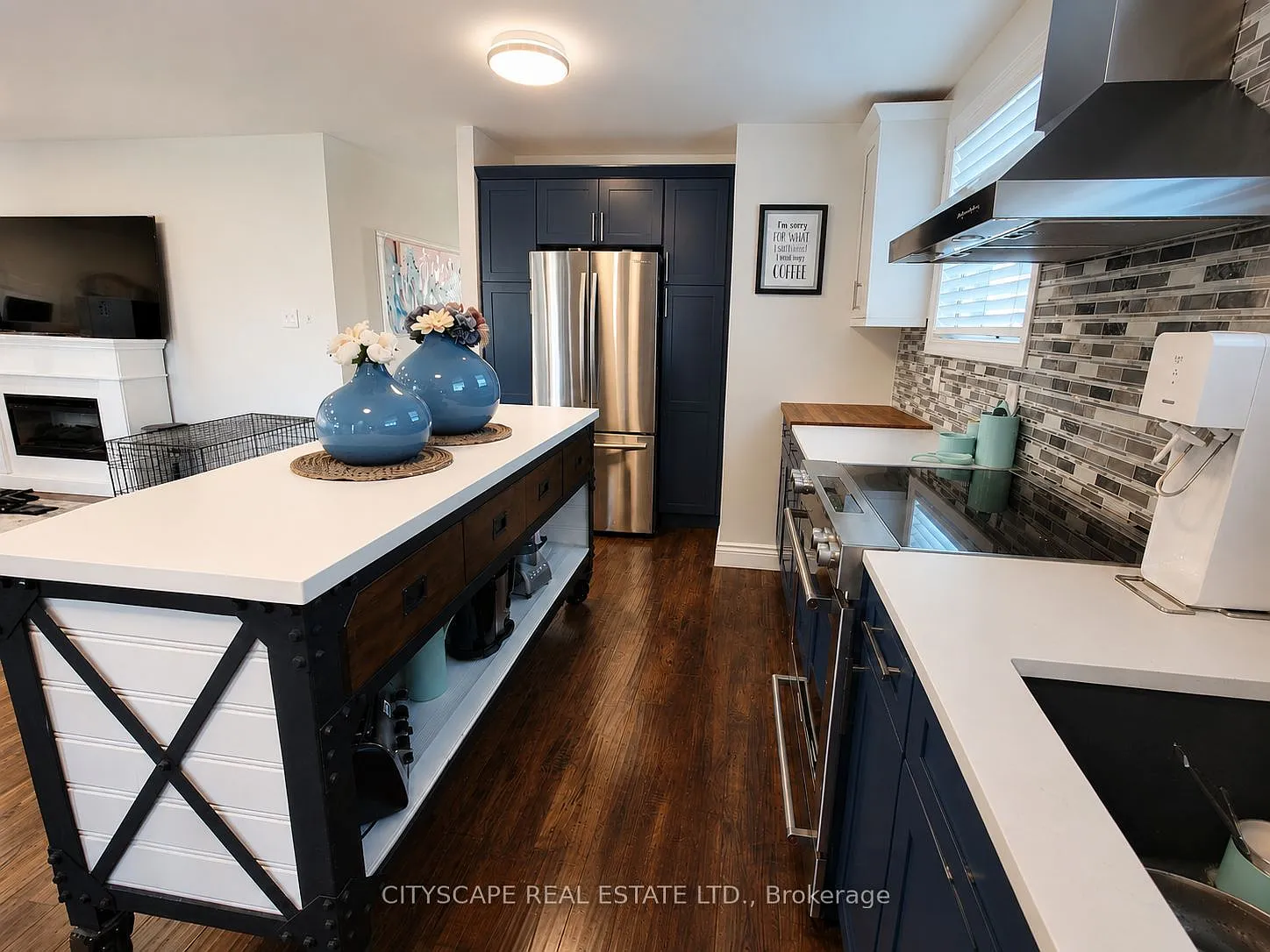 5 bed, $3,875 — Photo 3