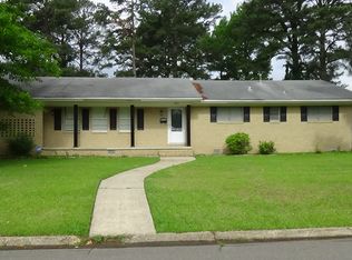2784 Cherokee Ave, Camden, AR 71701