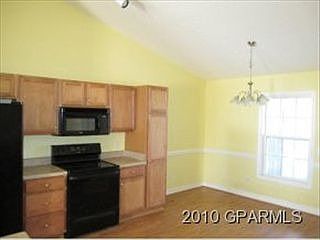5th image of 2404 A Saddleback Dr