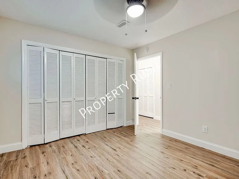 2323 Green Forest Dr #A — Photo 13