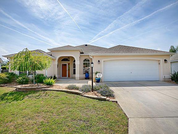 2nd image of 2072 Clarks Hill Way