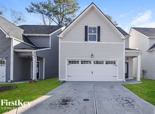 8 E Newnan Rd, Newnan, GA 30263