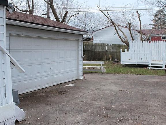 2nd image of 437 Linda Vista Dr