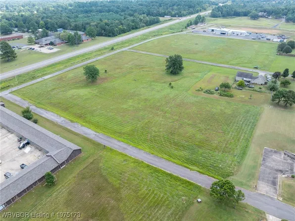 22 Kandi Dr, Waldron, AR 72958