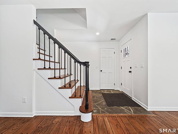 5th image of 58 Bee Mountain Road