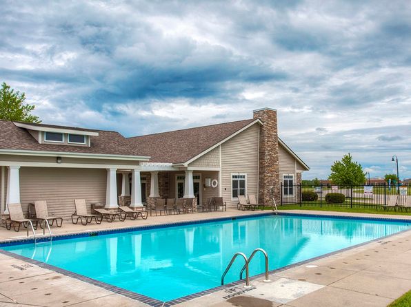 315 Turnberry Dr, Norwalk, IA 50211