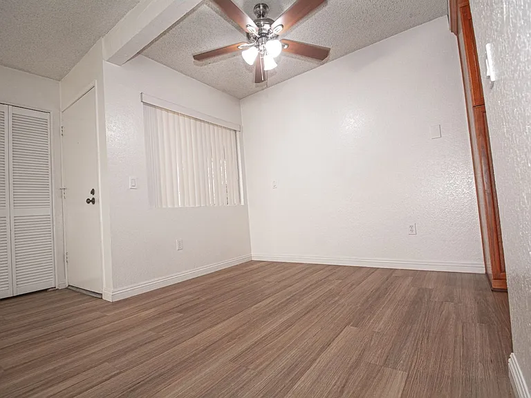 22840 Hilton Head Dr #127 — Photo 12