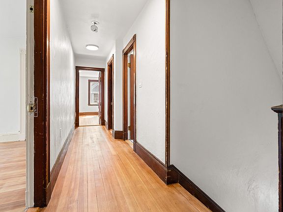 4th image of 45 Packard Ave #2