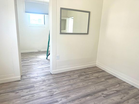 4th image of 2066 Columbia St APT 2