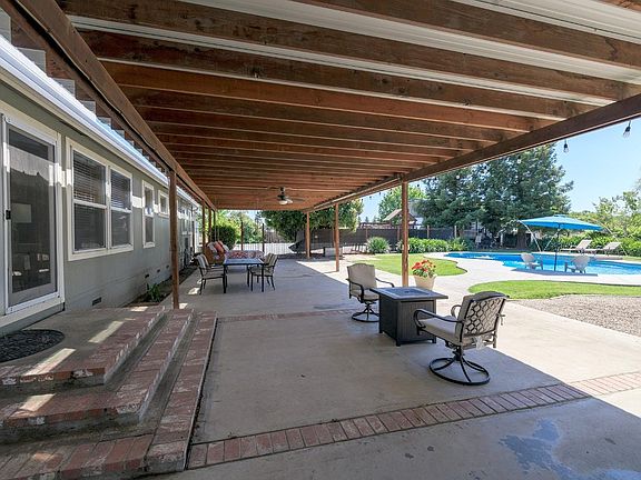2nd image of 9101 Biederman Way