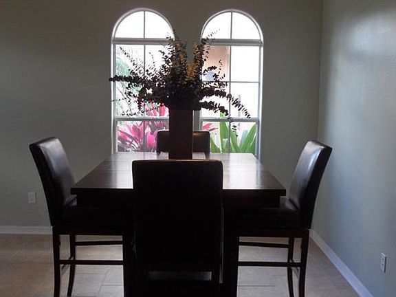 3rd image of 2325 Sand Arbor Cir