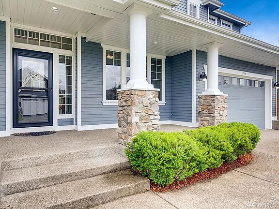 Beautiful front covered porch