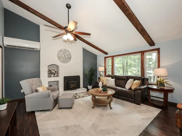 11 Hubbard Hill Road, Derry, NH 03038