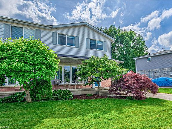 3rd image of 29 Benesfort Dr