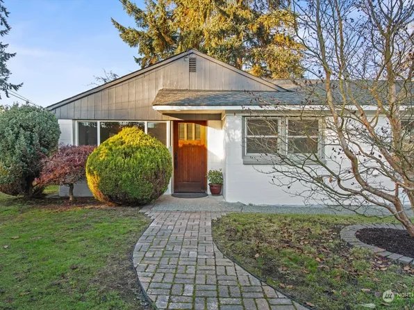 1320 N 188th Street, Shoreline, WA 98133