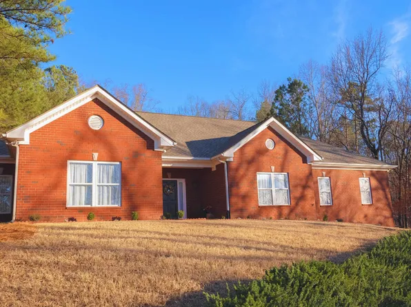188 Silverleaf Dr, Pelham, AL 35124