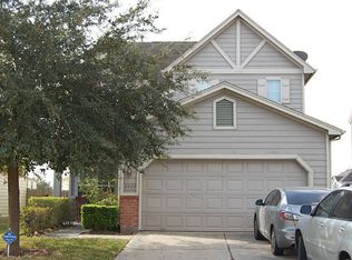 2327 Bedford Oak St, Fresno, TX 77545