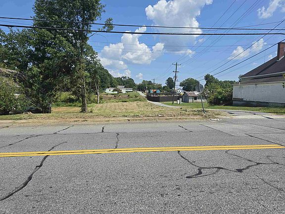 2nd image of LOT 51 E 3rd St
