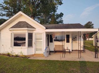 7464 N Keating Dr, Walkerville, MI 49459
