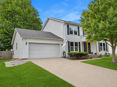1203 Royal Pointe Dr, Bloomington, IL, 61704