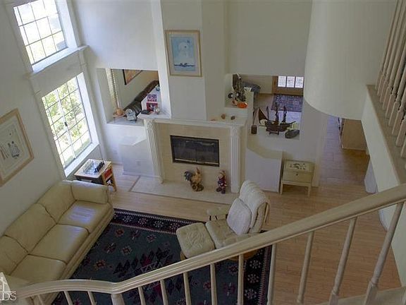2nd image of 2504 Baybridge Ct