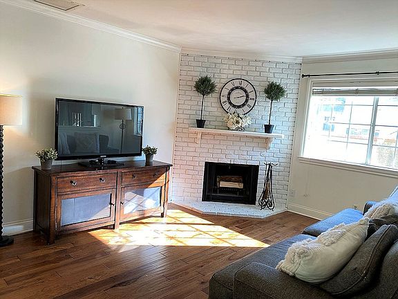 4th image of 7750 Shadyspring Dr