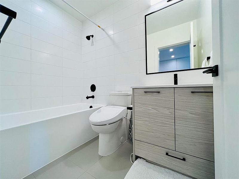 Langley Apartment for rent - 2 Bedrooms — photo 4