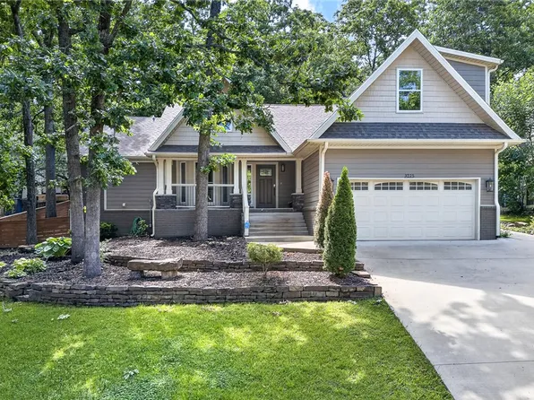 3225 N Kings Cross, Fayetteville, AR 72703