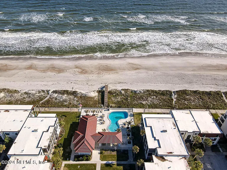 2321 Costa Verde Blvd #201 — Photo 4