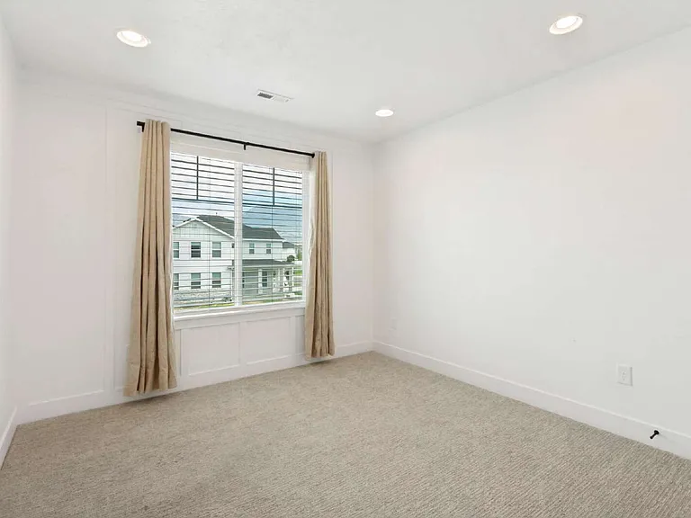 157 W Sicula Rd — Photo 25