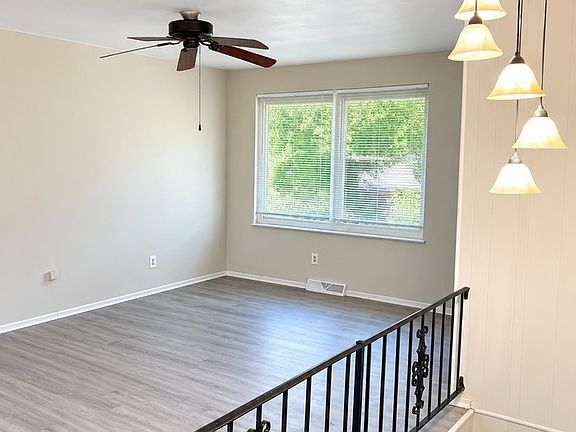 4th image of 1685 Lonedell Rd