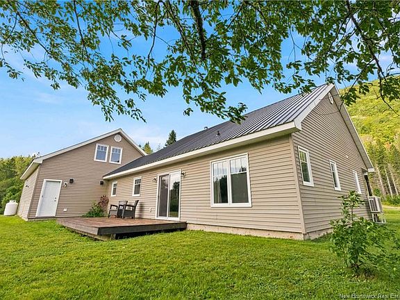 3rd image of 705 Pleasant Vale Rd