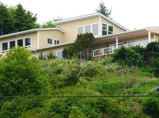 6645 NE Port Dr, Lincoln City, OR