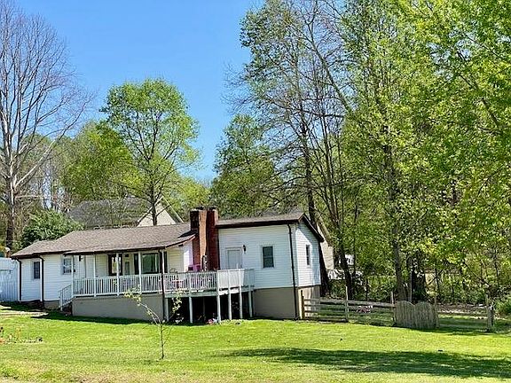 2nd image of 1265 S Lakeshore Dr