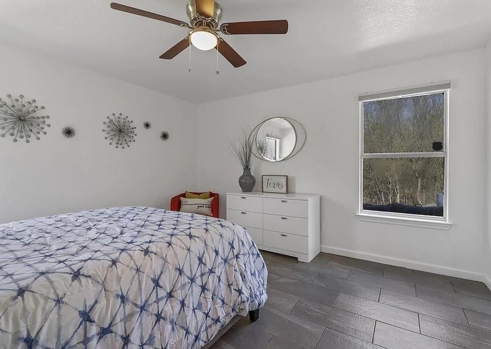 1st image of 3606 Kayewood Dr