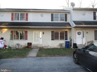 46 Canal St, Leesport, PA 19533