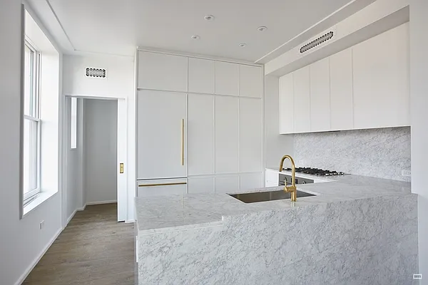 Rented by Brown Harris Stevens | media 4