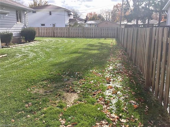 3rd image of 6520 Fairweather Dr