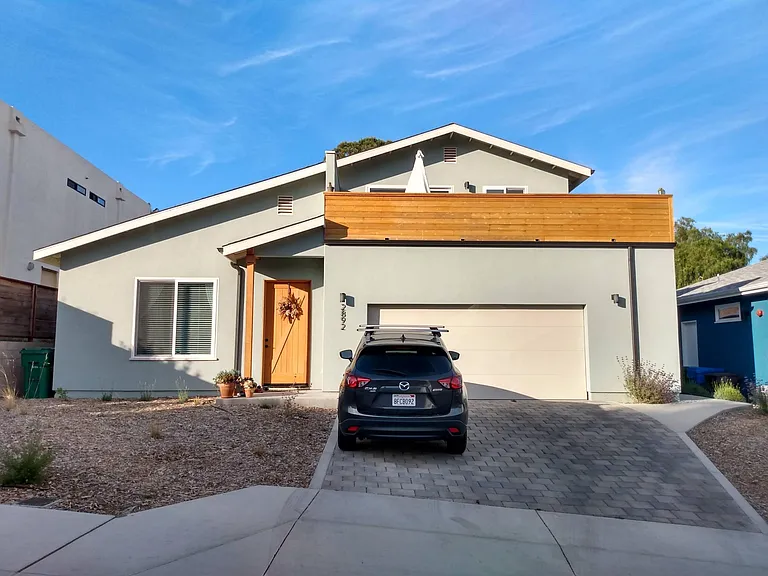 2892 Rockview Pl — Photo 1