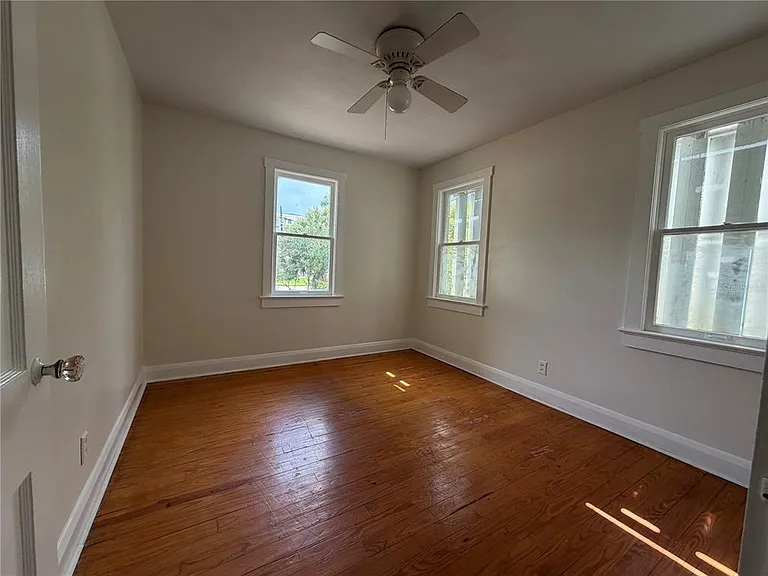 3815 W De Leon St — Photo 10