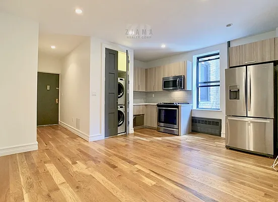 Rented by Zjama Realty Corp | media 1