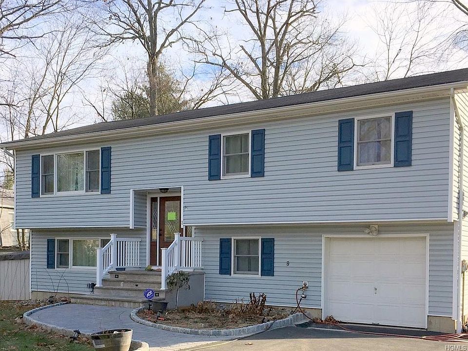 1st image of 2 Strathmore Dr