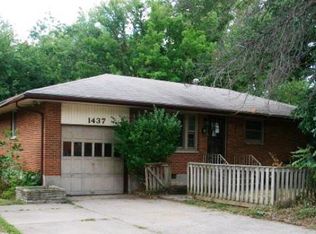 1437 Woodman Dr, Dayton, OH 45432