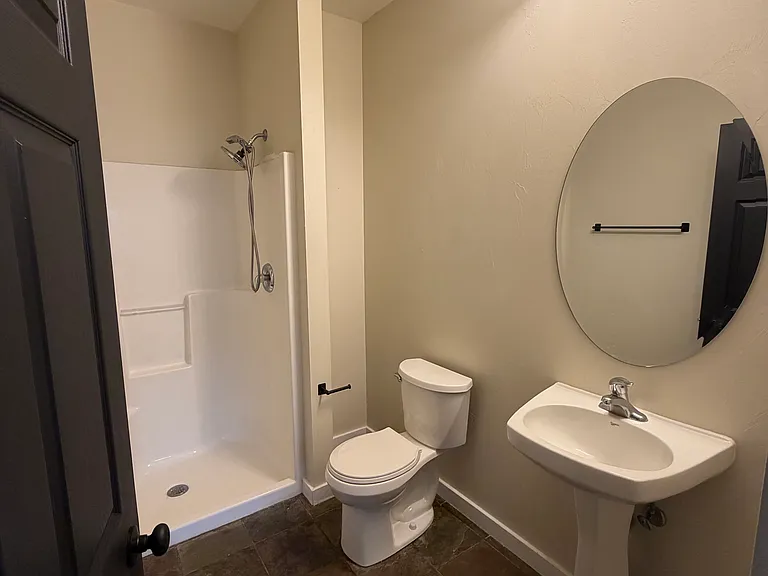 224 Kimball Ave #10-B — Photo 9