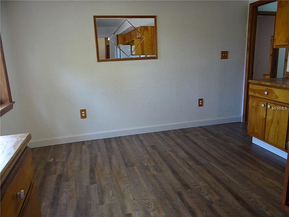 3rd image of 3343 Woodmont Dr