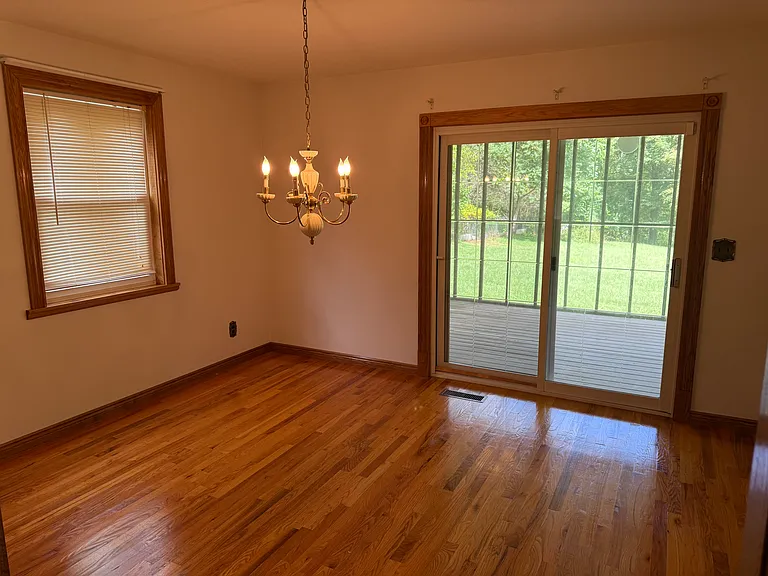 1087 Pea Ridge Rd — Photo 14
