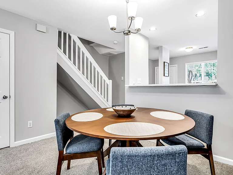 3722 Winborne Ln — Photo 13